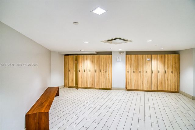 600 Three Islands Blvd 604, Hallandale Beach, FL 33009