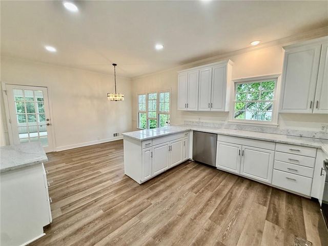 3607 Hampstead Lane NE, Roswell, GA 30075