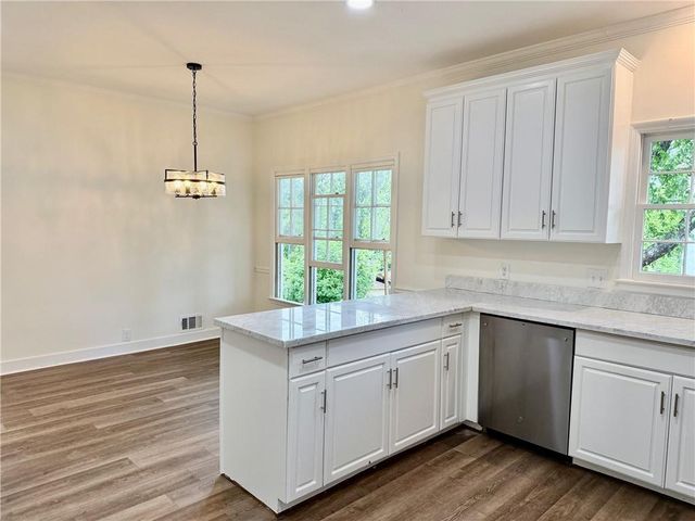 3607 Hampstead Lane NE, Roswell, GA 30075