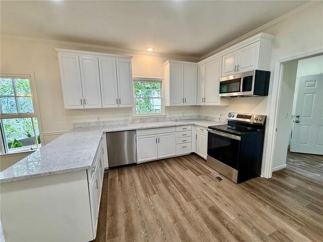 3607 Hampstead Lane NE, Roswell, GA 30075