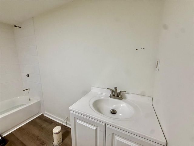 3607 Hampstead Lane NE, Roswell, GA 30075