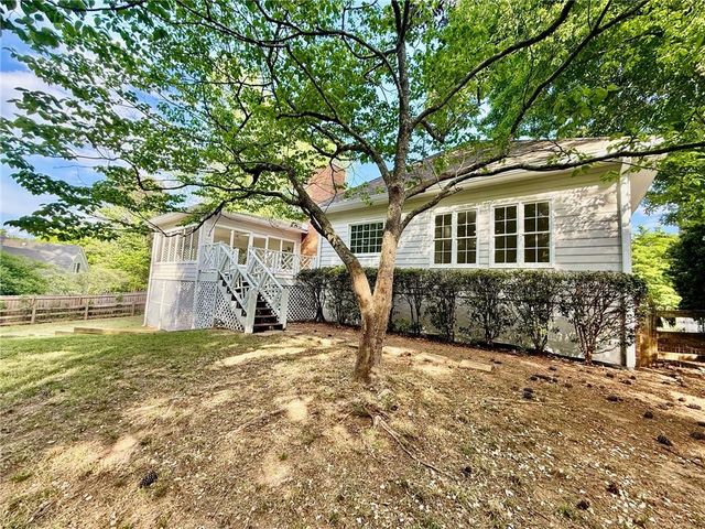 3607 Hampstead Lane NE, Roswell, GA 30075