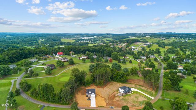 340 Battlefield Drive, Dandridge, TN 37725