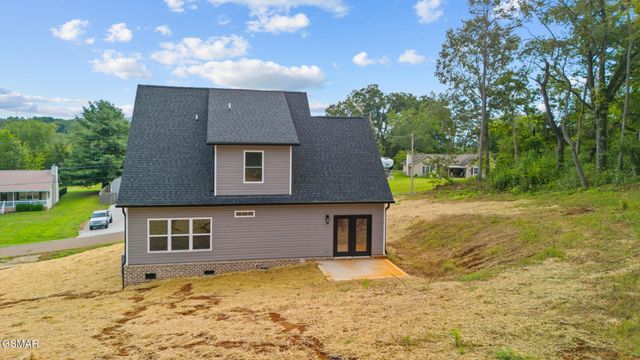 340 Battlefield Drive, Dandridge, TN 37725