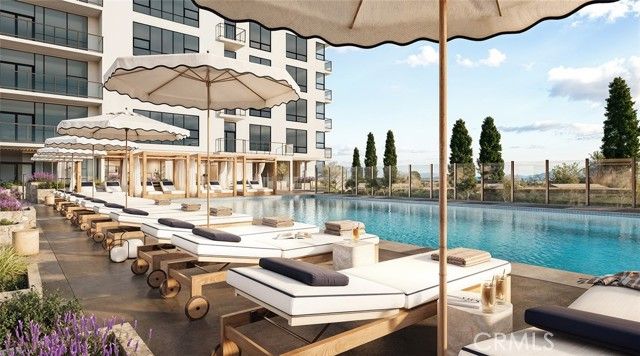 9 MacArthur Place 801, Santa Ana, CA 92707