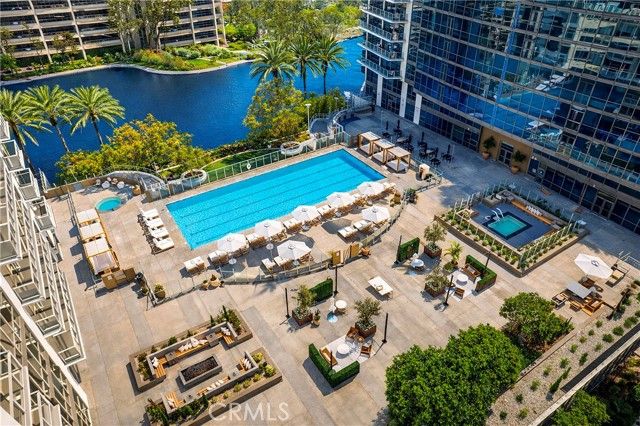 9 MacArthur Place 801, Santa Ana, CA 92707