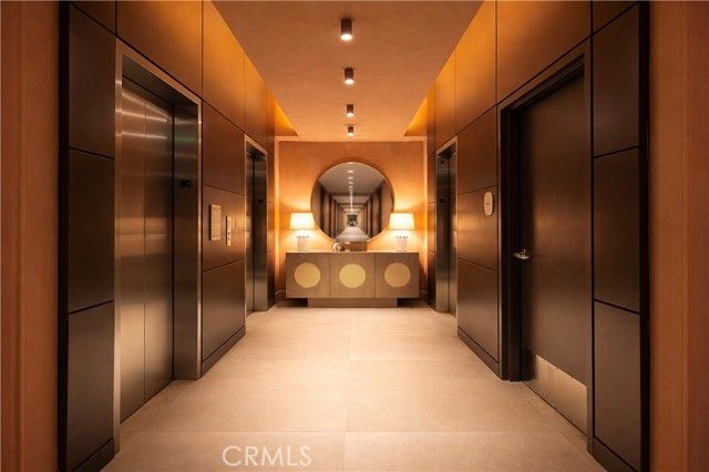 9 MacArthur Place 801, Santa Ana, CA 92707