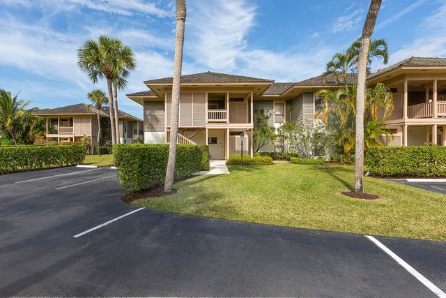 11818 Pebblewood Drive 101, Wellington, FL 33414