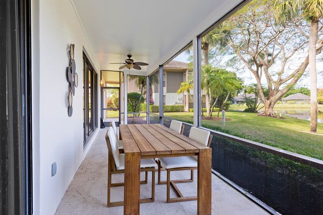 11818 Pebblewood Drive 101, Wellington, FL 33414