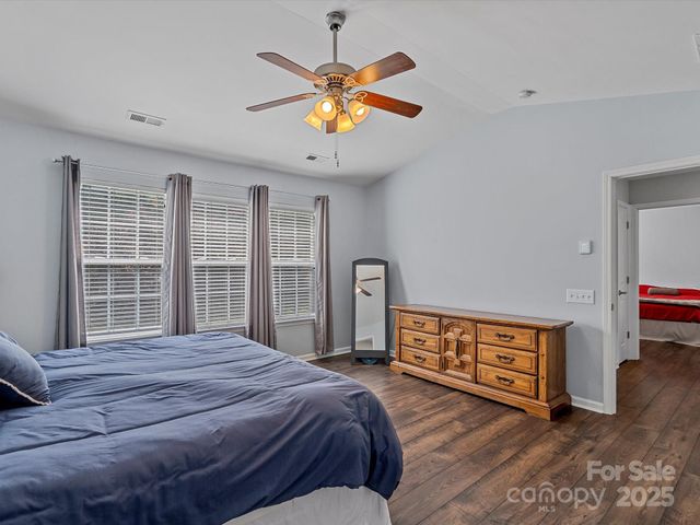 18001 Bluff Inlet Road, Cornelius, NC 28031