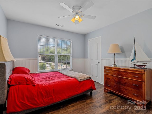 18001 Bluff Inlet Road, Cornelius, NC 28031