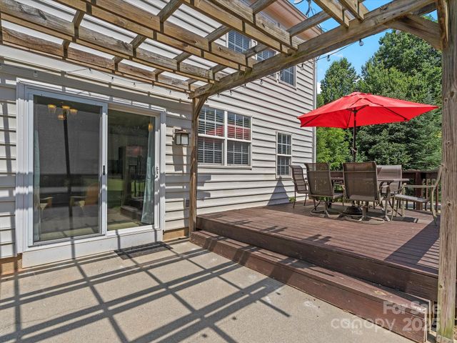 18001 Bluff Inlet Road, Cornelius, NC 28031