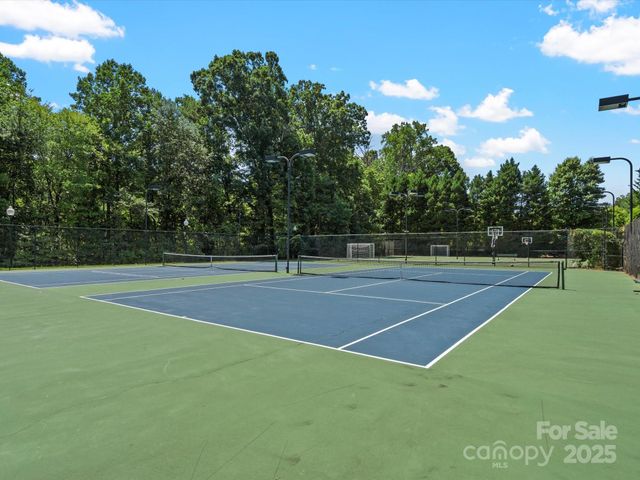 18001 Bluff Inlet Road, Cornelius, NC 28031