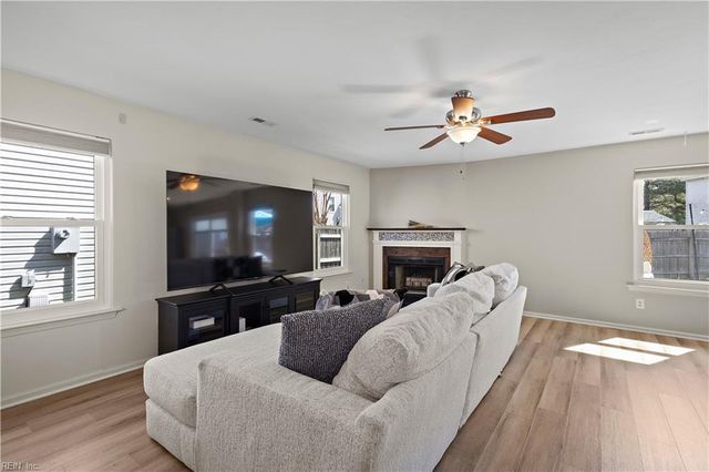 119 Stoney Ridge Ave, Suffolk, VA 23435