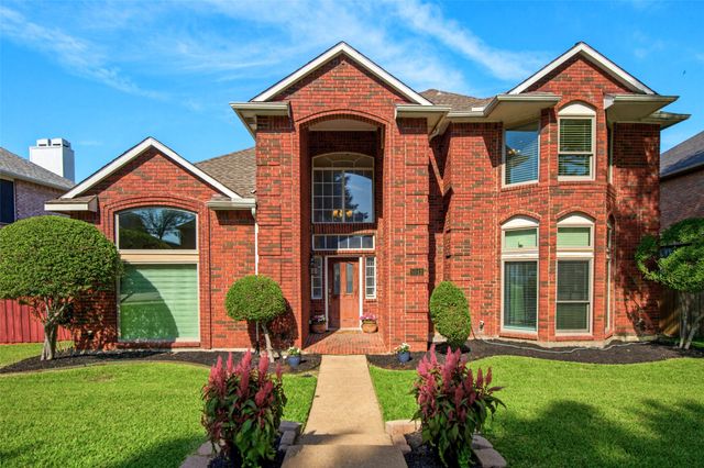 5013 Ridgecrest Drive, The Colony, TX 75056