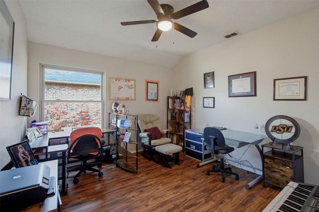 5013 Ridgecrest Drive, The Colony, TX 75056
