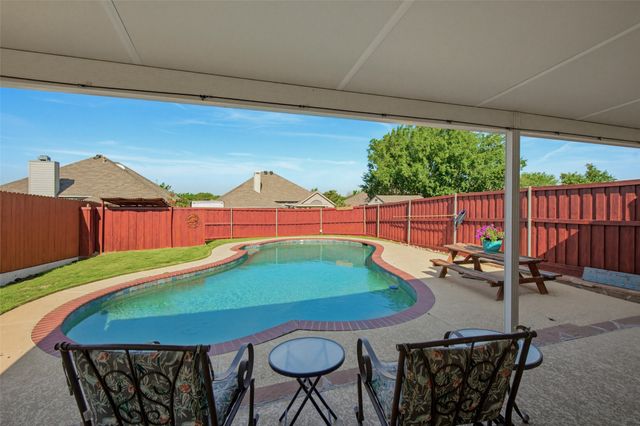 5013 Ridgecrest Drive, The Colony, TX 75056