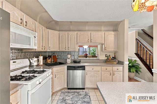 148 Abbot Court 2148, Piscataway, NJ 08854