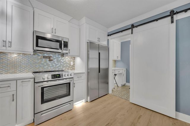 5070 ERNST COURT 27, Orlando, FL 32819