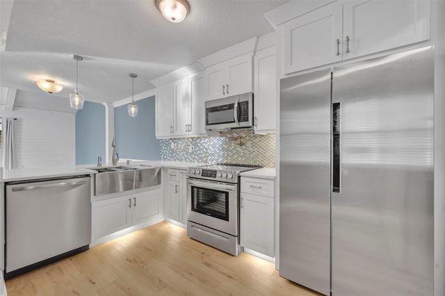 5070 ERNST COURT 27, Orlando, FL 32819