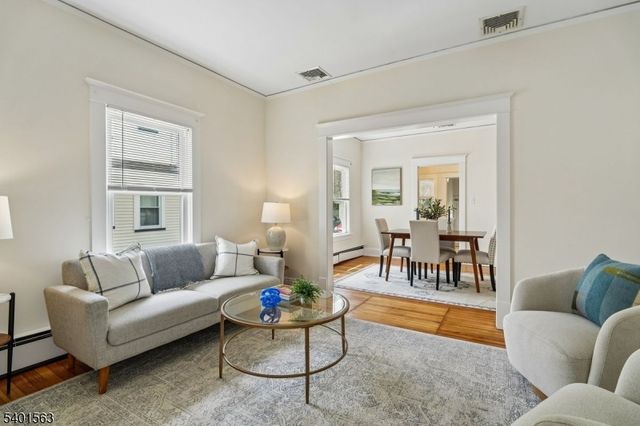 10 Sunnyside Pl, Verona Twp., NJ 07044