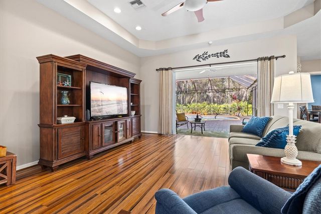 14757 2ND AVENUE CIRCLE NE, Bradenton, FL 34212