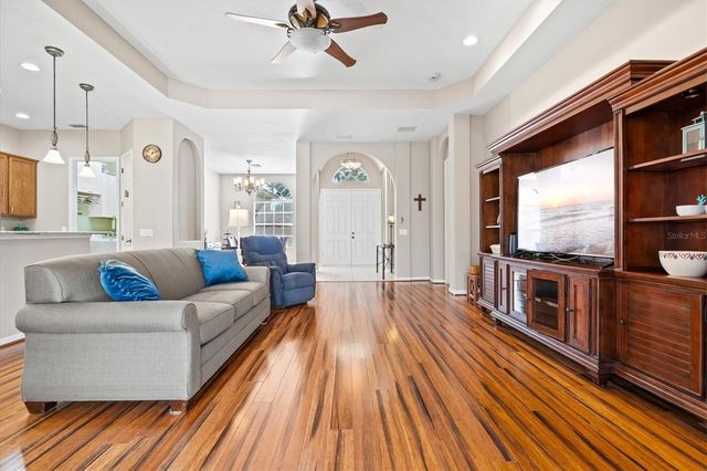 14757 2ND AVENUE CIRCLE NE, Bradenton, FL 34212