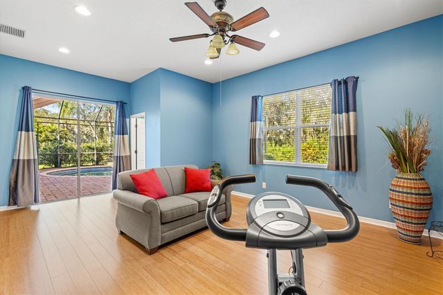 14757 2ND AVENUE CIRCLE NE, Bradenton, FL 34212