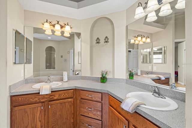 14757 2ND AVENUE CIRCLE NE, Bradenton, FL 34212