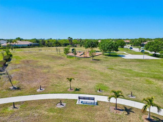 14757 2ND AVENUE CIRCLE NE, Bradenton, FL 34212