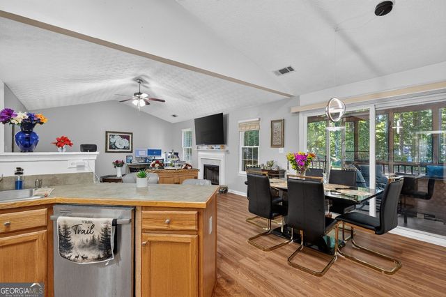 4692 Devencrest Lane, Buford, GA 30519