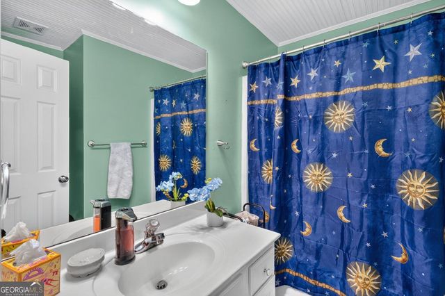 4692 Devencrest Lane, Buford, GA 30519