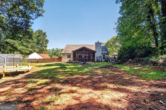4692 Devencrest Lane, Buford, GA 30519