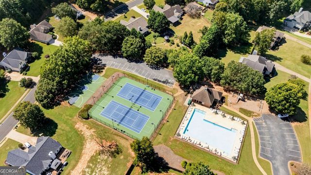4692 Devencrest Lane, Buford, GA 30519