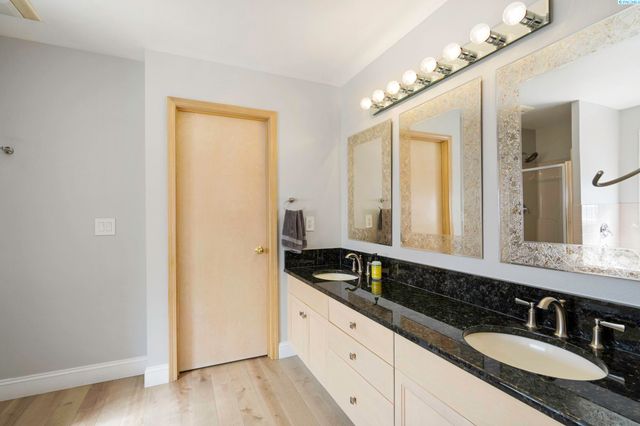 11021 View Lane, Pasco, WA 99301