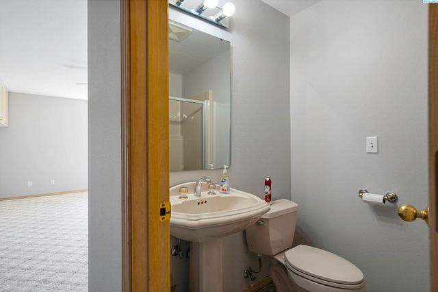 11021 View Lane, Pasco, WA 99301