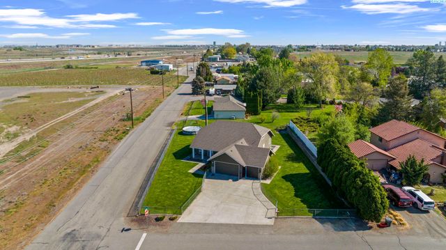 11021 View Lane, Pasco, WA 99301