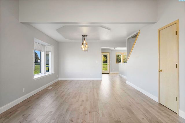 11021 View Lane, Pasco, WA 99301