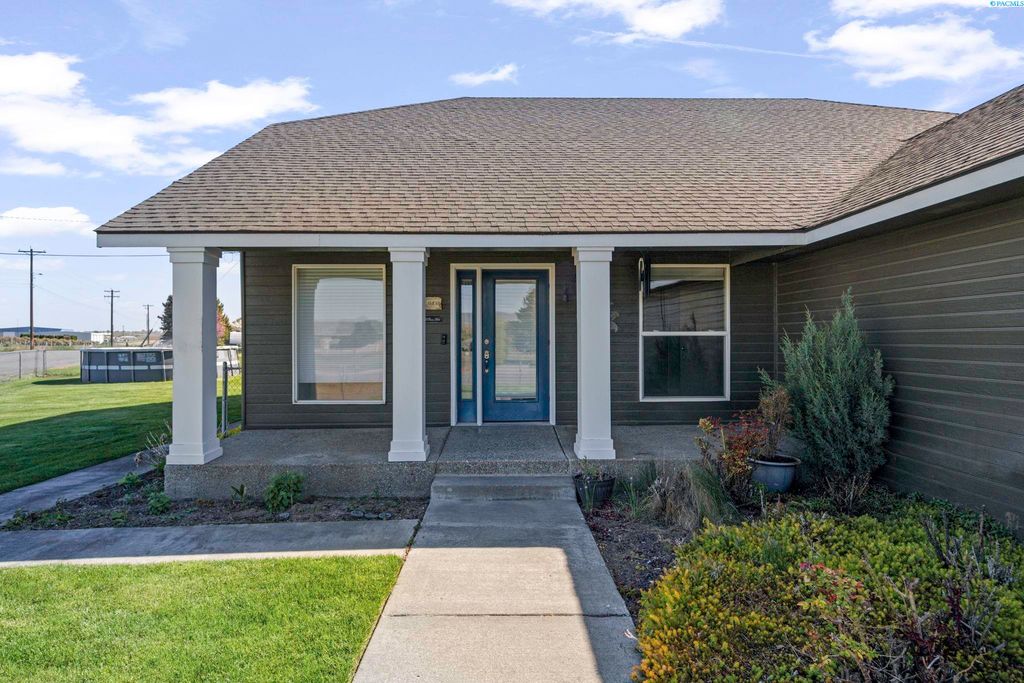 11021 View Lane, Pasco, WA 99301