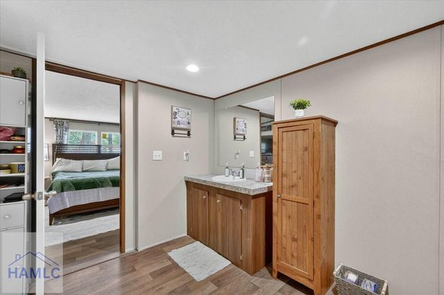 308 Cowboy Road, Jesup, GA 31545