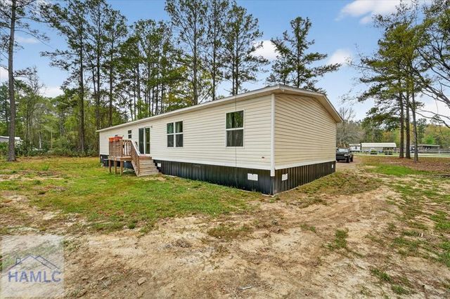 308 Cowboy Road, Jesup, GA 31545
