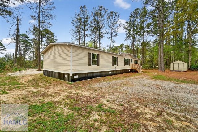 308 Cowboy Road, Jesup, GA 31545