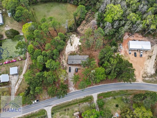 308 Cowboy Road, Jesup, GA 31545