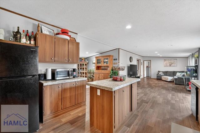 308 Cowboy Road, Jesup, GA 31545