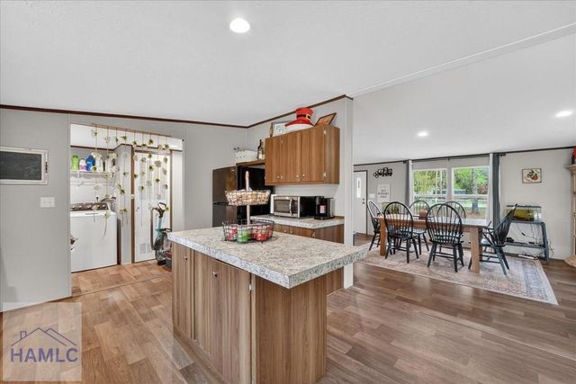 308 Cowboy Road, Jesup, GA 31545