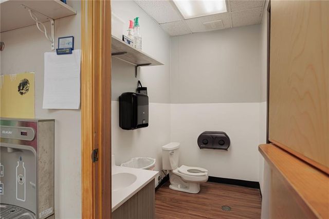 3712 Pacific Street, St Joseph, MO 64507