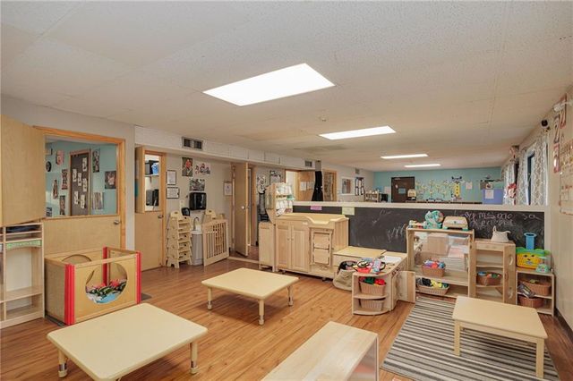 3712 Pacific Street, St Joseph, MO 64507