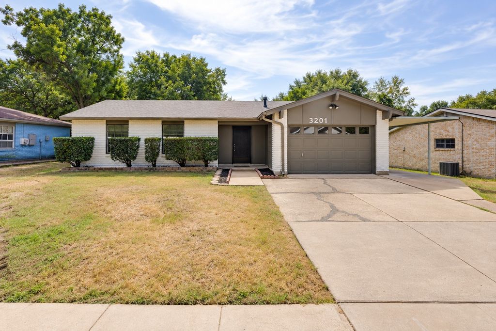3201 Winderemere Drive, Arlington, TX 76014 — exterior