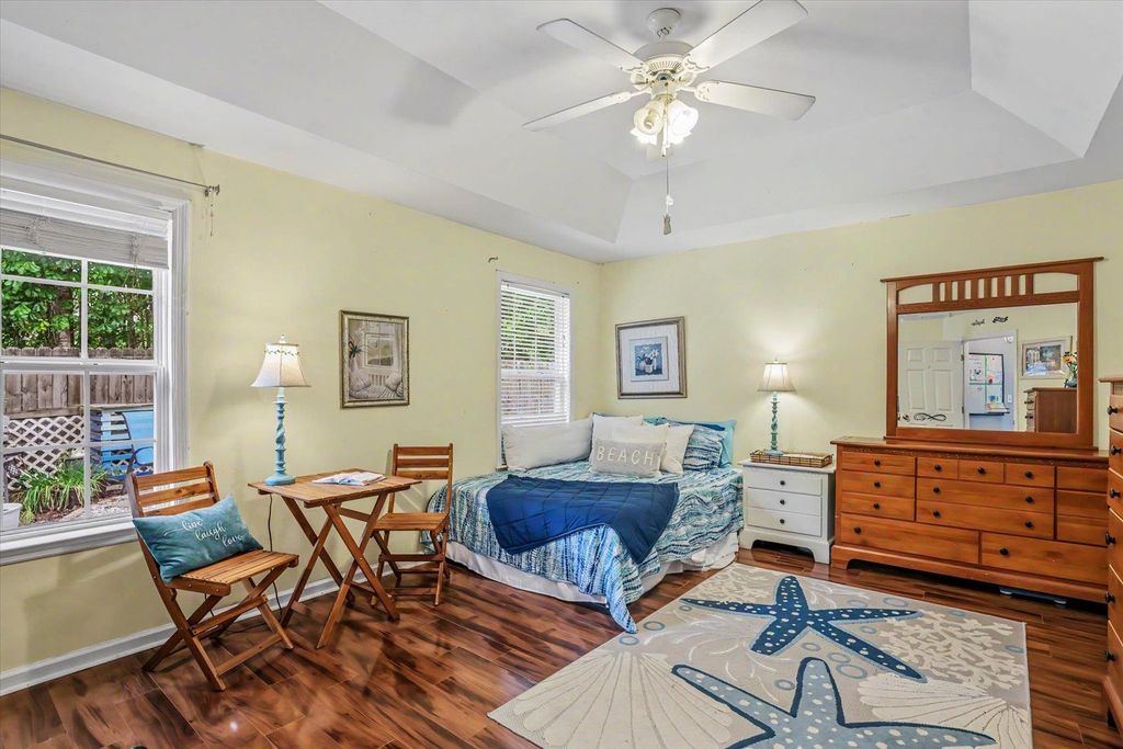 Image 22 of property listing at 2549 Heathrow Drive, Tallahassee, FL 32312