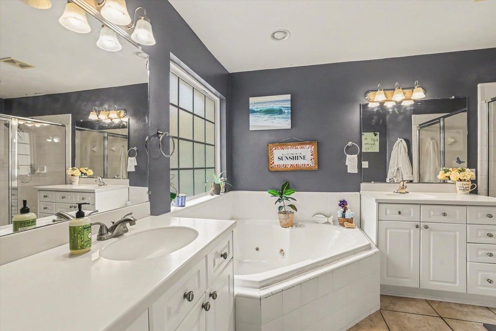 Image 26 of property listing at 2549 Heathrow Drive, Tallahassee, FL 32312